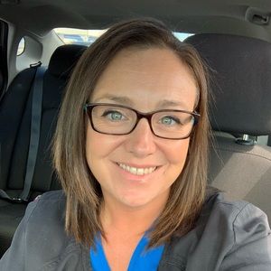 Meet your Posher, Carrie